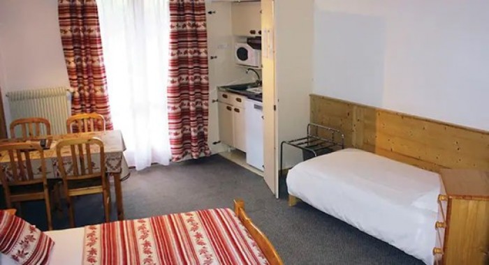 Hotel Igloo, Morzine ski chalet, image 2